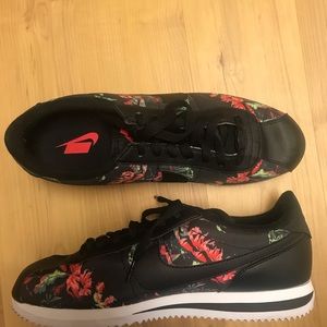 nike cortez tropicana